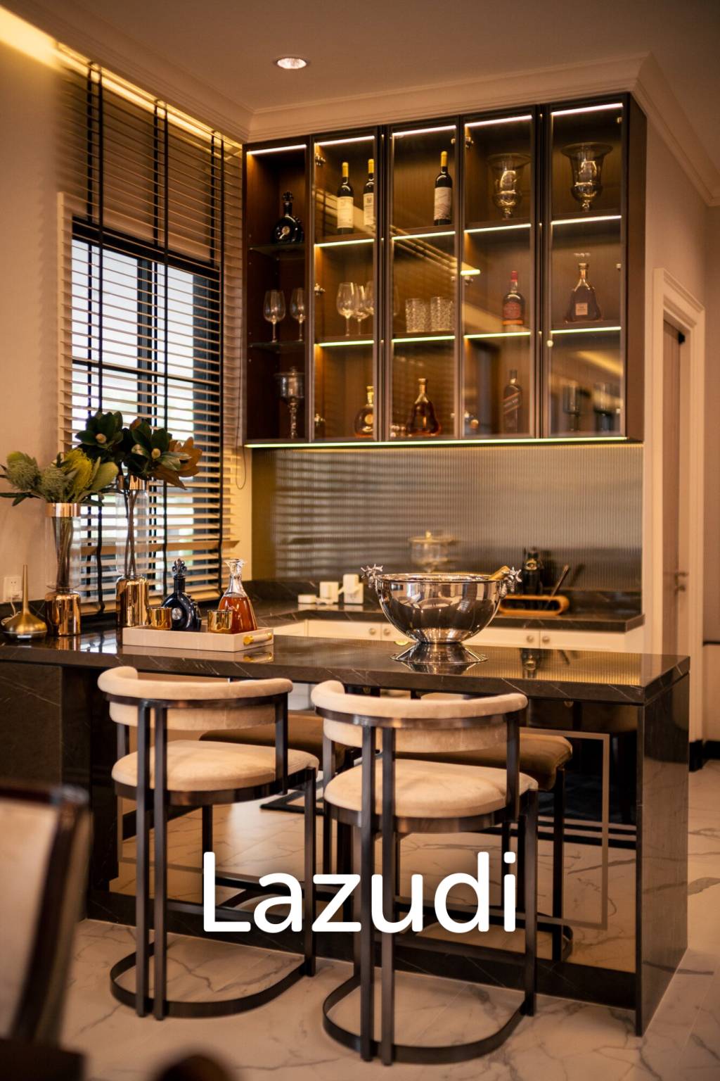 4 Bed 5 Bath 409 SQ.M The Palm Residences Watcharapol