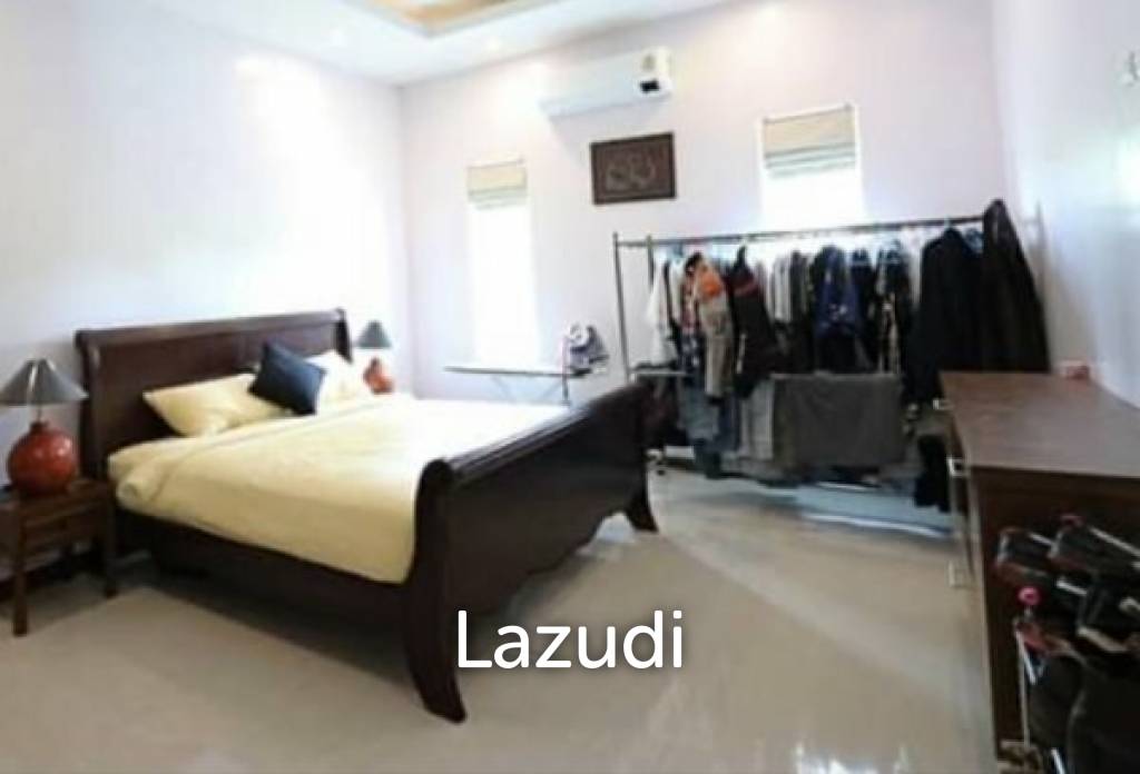 PALM VILLAS : Great Design 5 bed pool Villa (Finance Available)