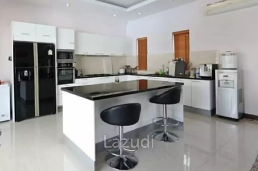 PALM VILLAS : Great Design 5 bed pool Villa (Finance Available)