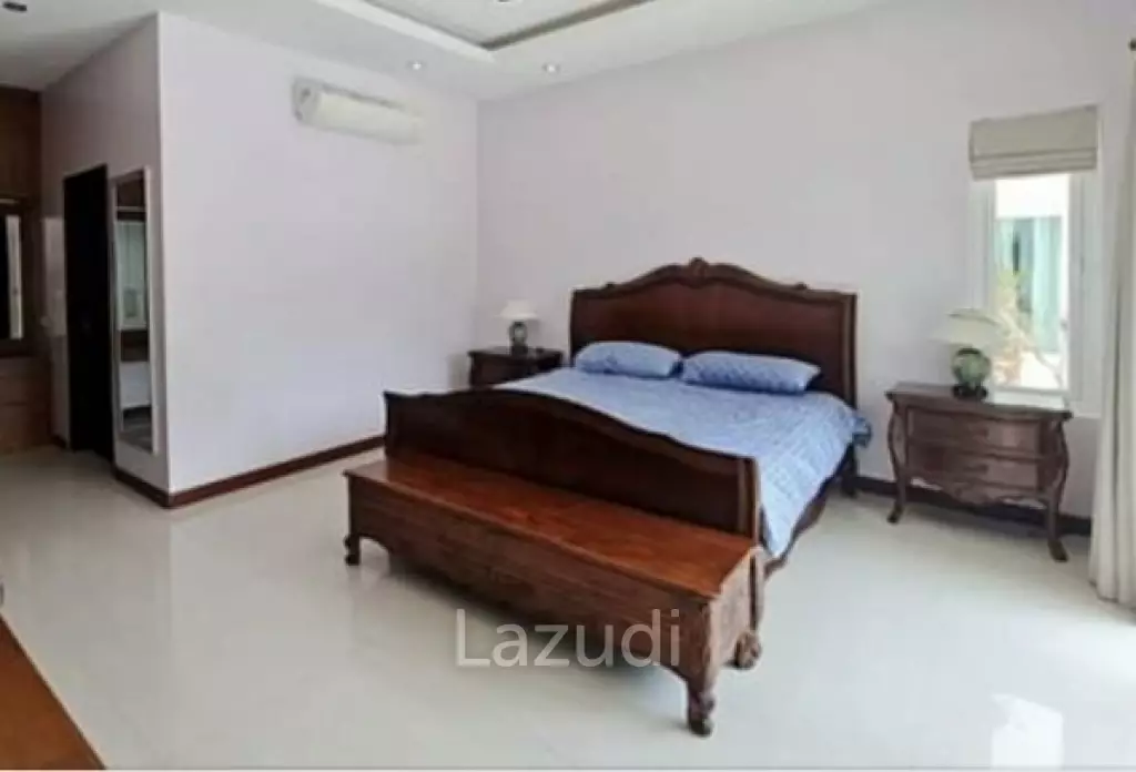 PALM VILLAS : Great Design 5 bed pool Villa (Finance Available)