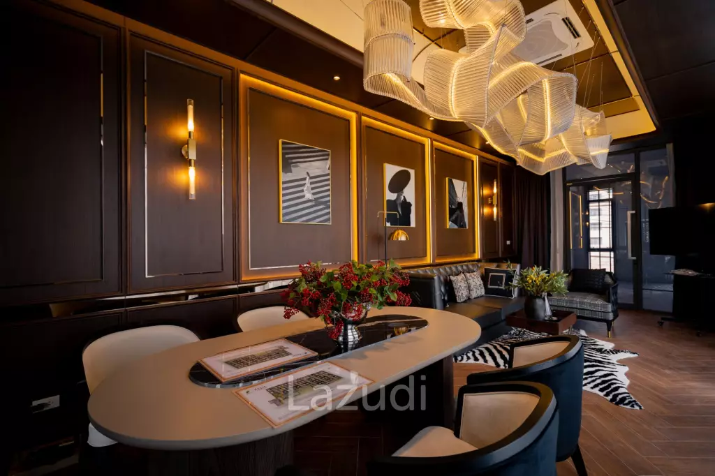 5 Bed 5 Bath 470 SQ.M The Palm Residences Watcharapol