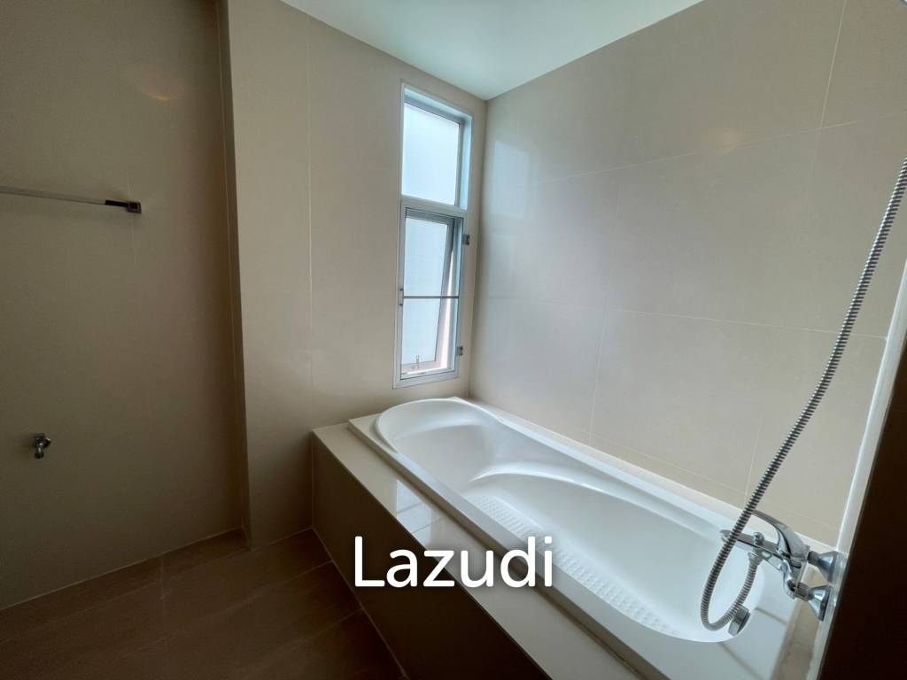 2 Bedroom 2 Bathroom 93 SQ.M Y.O. Place