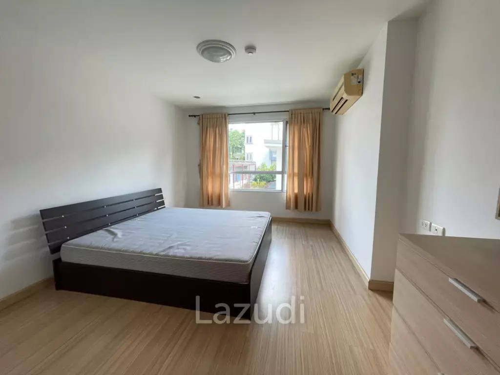 2 Bedroom 2 Bathroom 93 SQ.M Y.O. Place