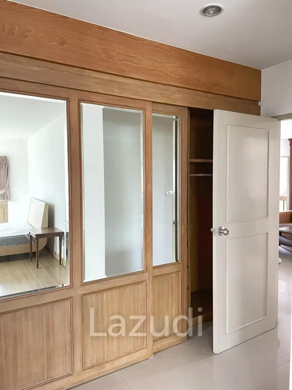 3 Bedroom 2 Bathroom 165 SQ.M P.W.T Mansion