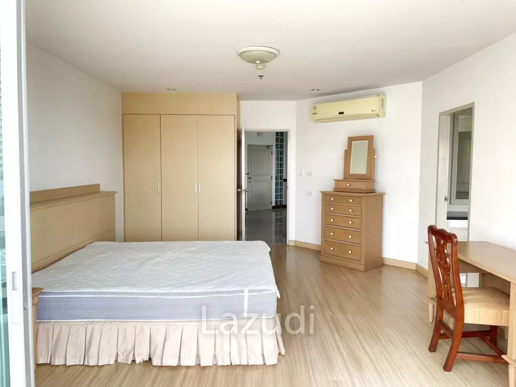 3 Bedroom 2 Bathroom 165 SQ.M P.W.T Mansion