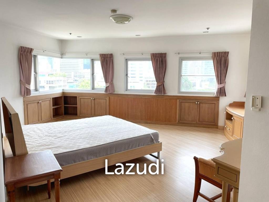 3 Bedroom 2 Bathroom 165 SQ.M P.W.T Mansion