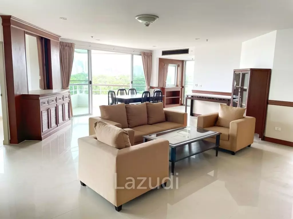 3 Bedroom 2 Bathroom 165 SQ.M P.W.T Mansion