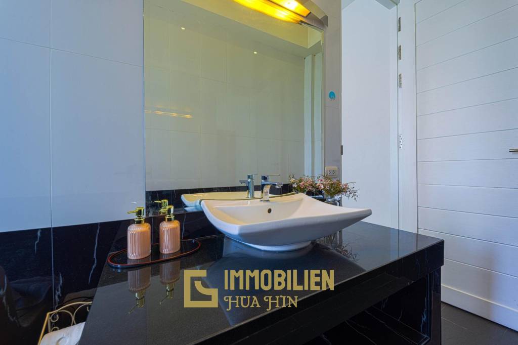 1,080 m² 6 Chambre 8 Salle de bain Villa Pour Vente