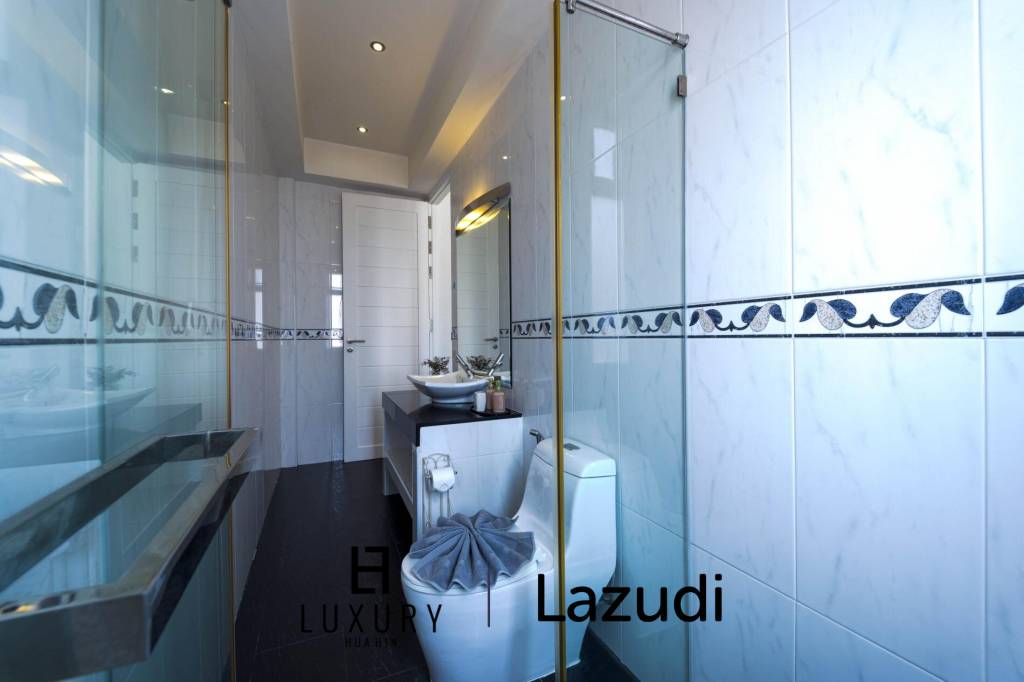 1,080 m² 6 Chambre 8 Salle de bain Villa Pour Vente