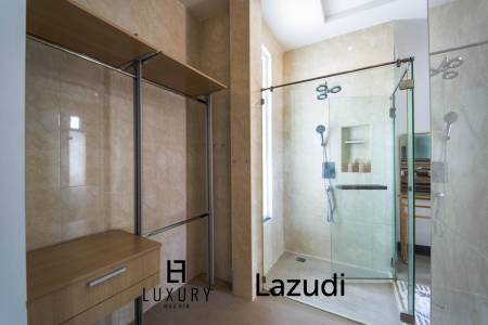 1,080 m² 6 Chambre 8 Salle de bain Villa Pour Vente