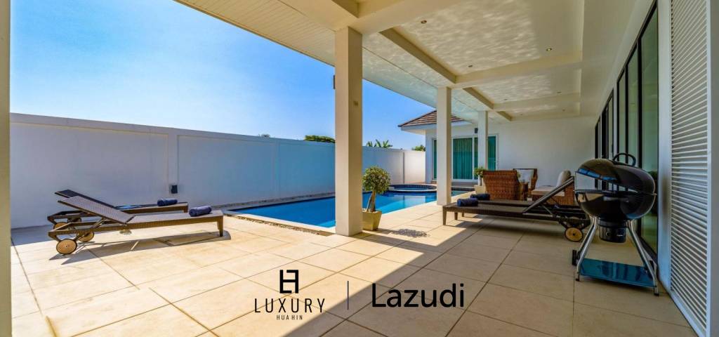 Luxurious 2 Story Pool Villa : 4 Bedrooms Plus 2 Bedroom Guest House