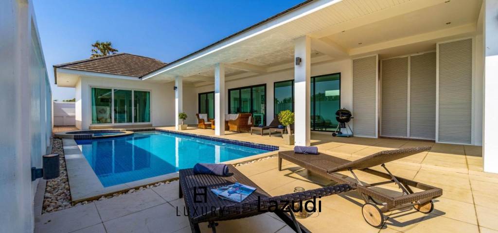 Luxurious 2 Story Pool Villa : 4 Bedrooms Plus 2 Bedroom Guest House