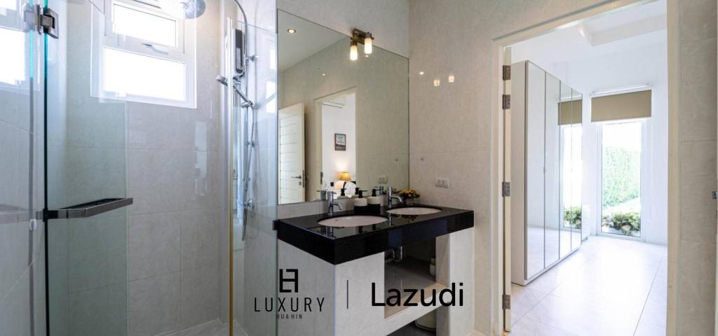 1,080 m² 6 Chambre 8 Salle de bain Villa Pour Vente