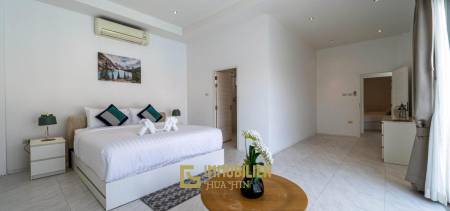 1,080 metro cuadrado 6 ` 8 Baño Villa de Venta