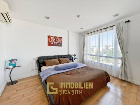 4. Stock / 52 qm Wohnfläche / komplett möbliert