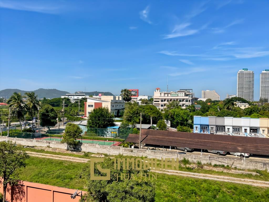 4. Stock / 52 qm Wohnfläche / komplett möbliert