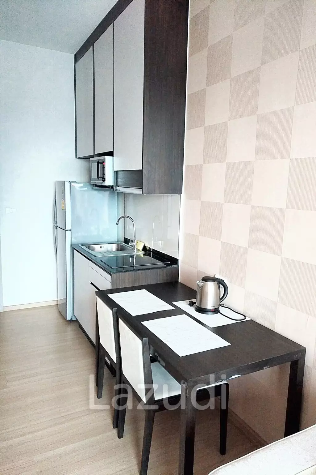 1 Bed 35 SQ.M The Capital Ekamai - Thonglor