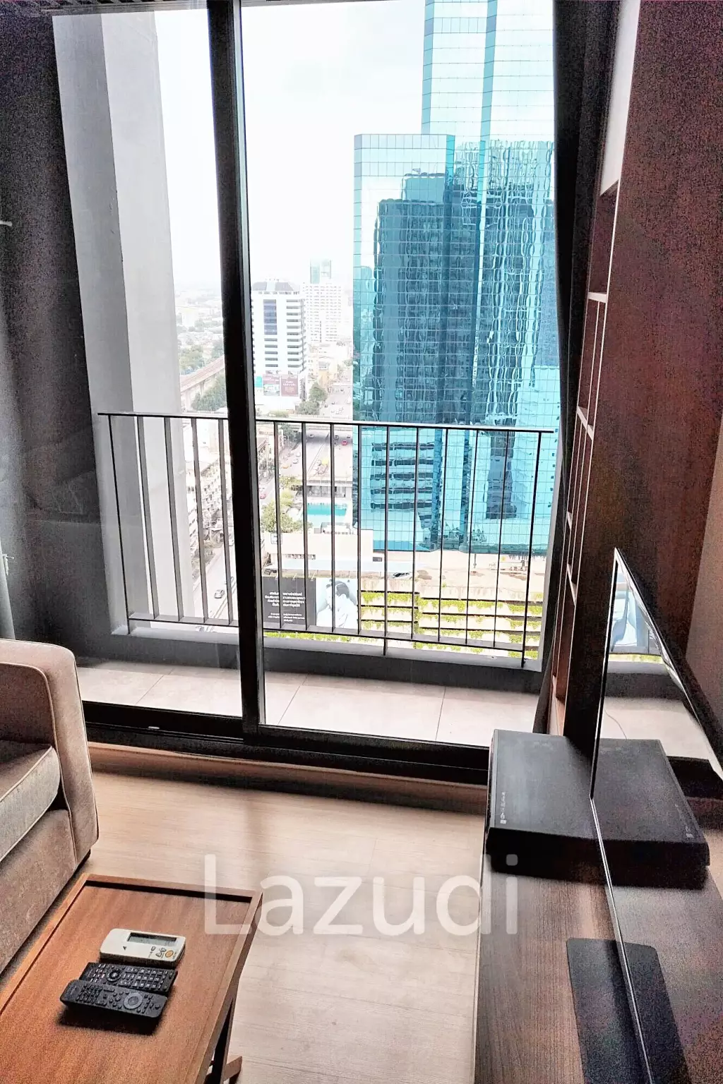 1 Bed 35 SQ.M The Capital Ekamai - Thonglor