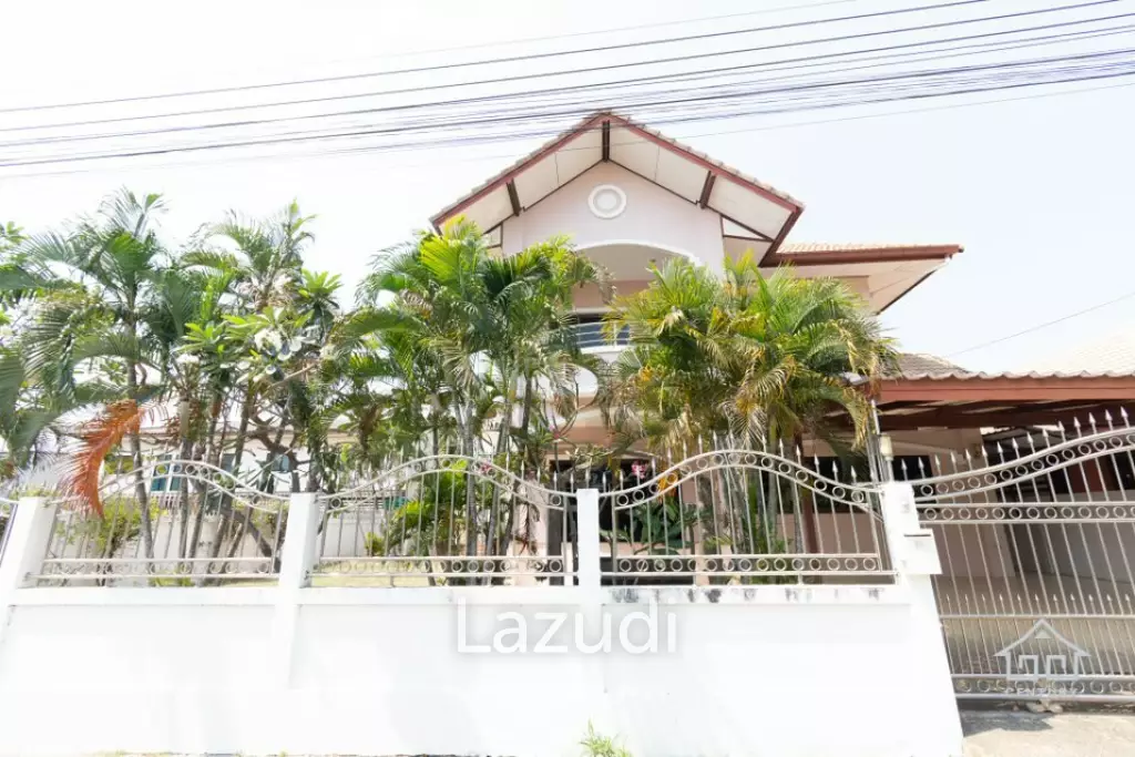 Nice 2 Storey 3 bed villa