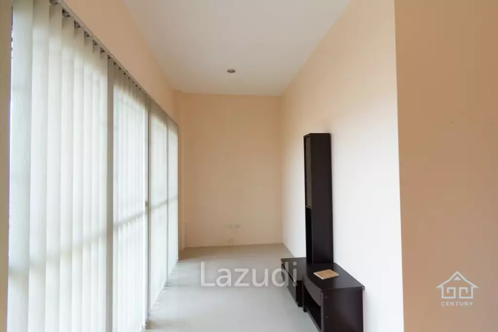 Nice 2 Storey 3 bed villa