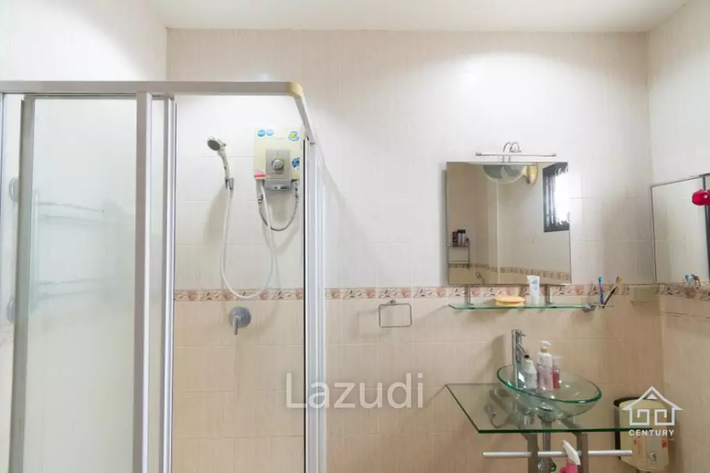 Nice 2 Storey 3 bed villa