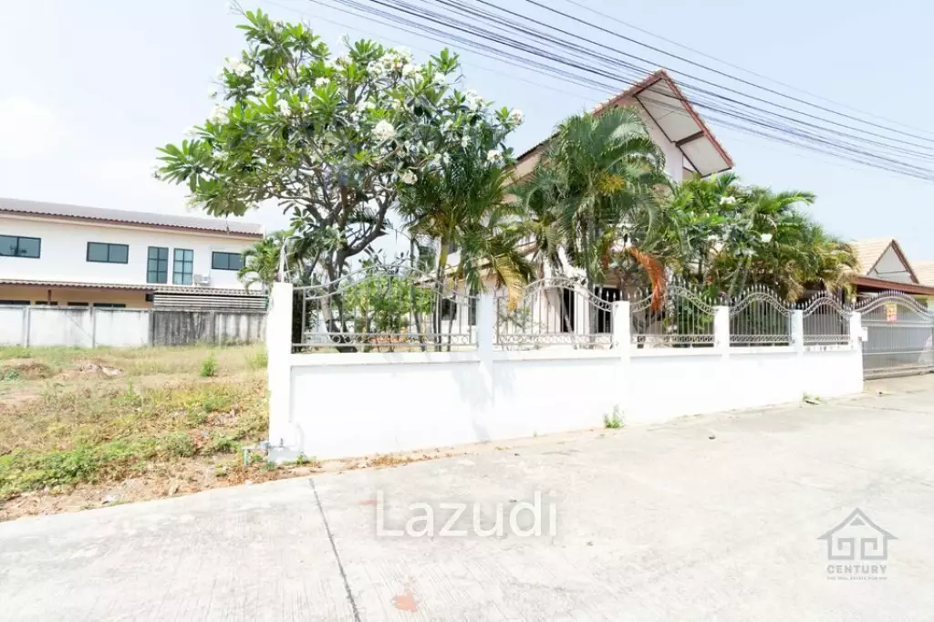 Nice 2 Storey 3 bed villa