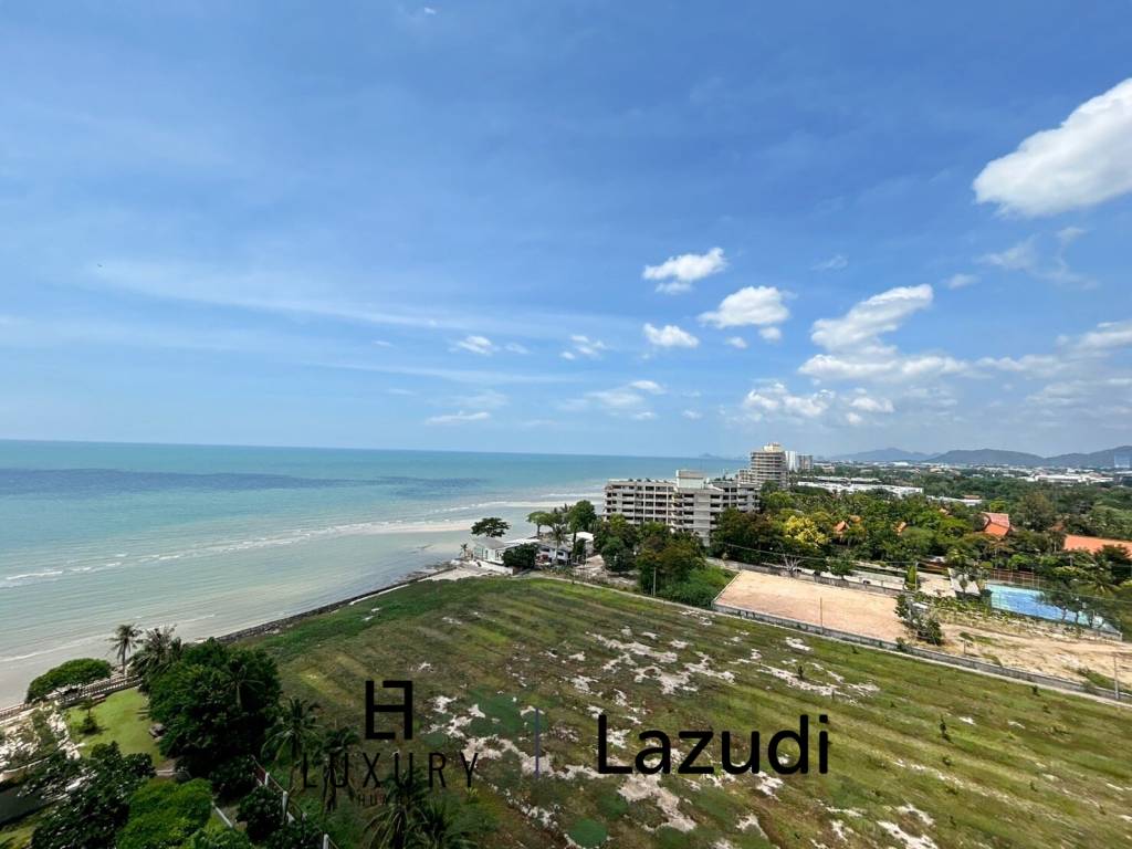 Palm Pavilion : 2 Bedroom Sea View Condo