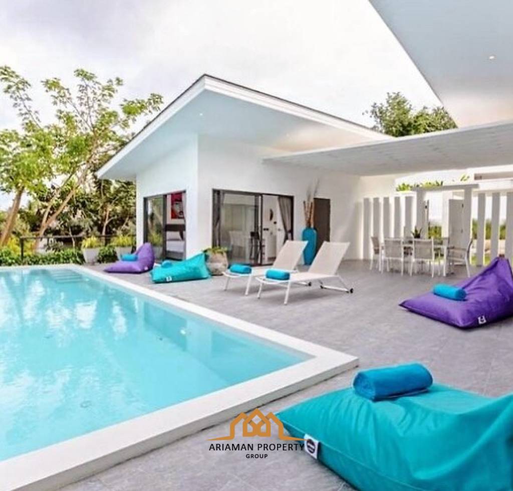 Renovated 4-Bed Pool Villa in Chaweng Noi, Near PBISS