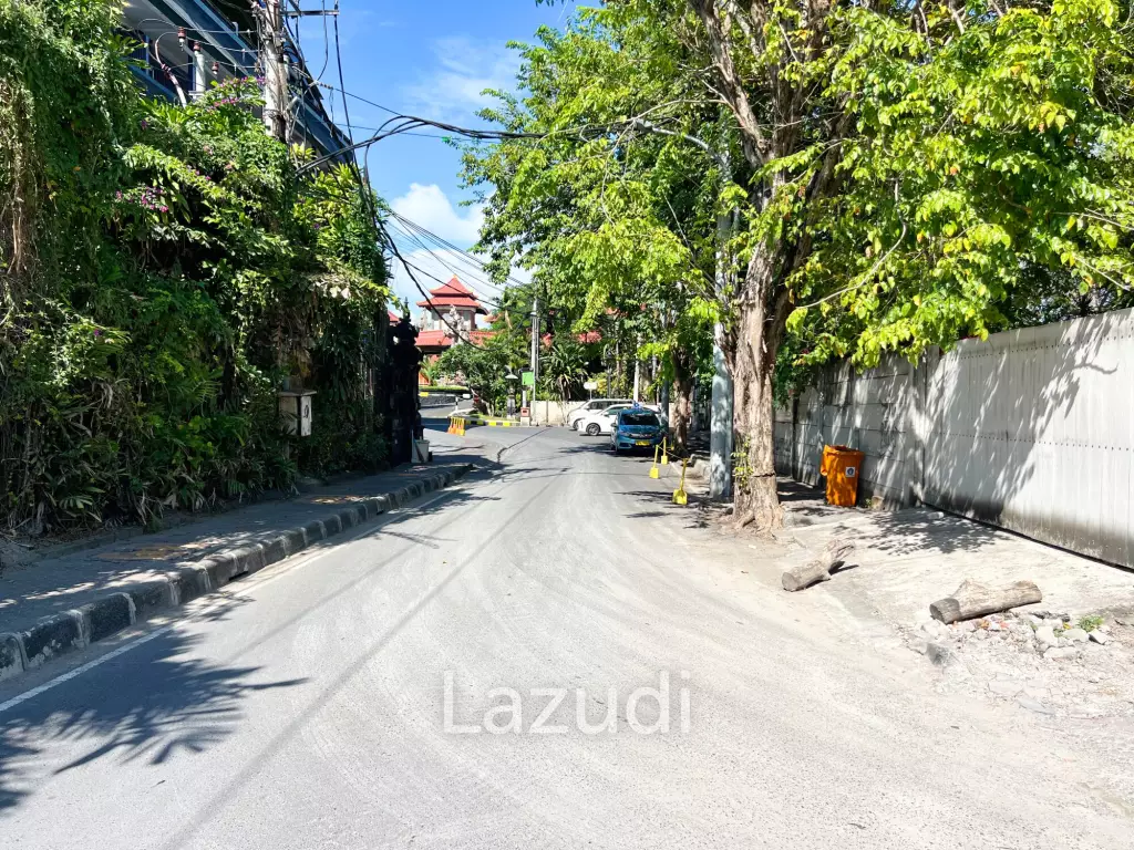 EXPANSIVE BEACHFRONT OPPORTUNITY IN VIBRANT KUTA