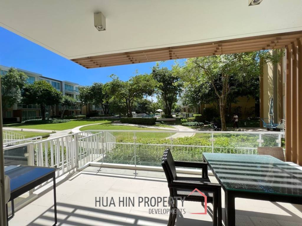 WAN VAYLA CONDO: Luxurious 2-Bed Beachfront Condo