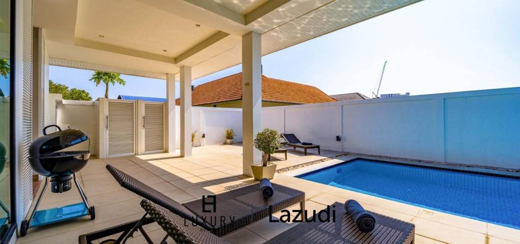 Luxueuse villa de 2 étages avec piscine : 4 chambres et maison d'hôtes de 2 chambres