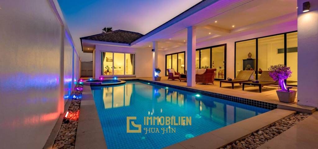 Luxurious 2 Story Pool Villa: 4 Bedrooms Plus 2 Bedroom Guest House