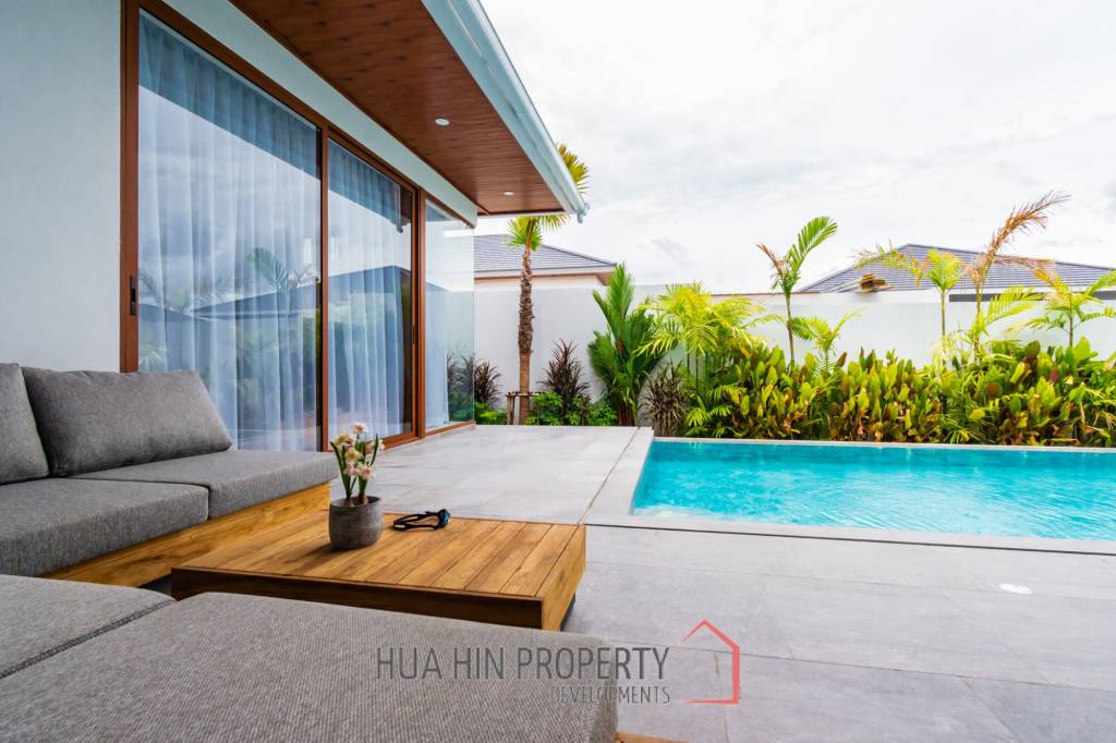 Beautiful luxury pool villa ready to move close to town