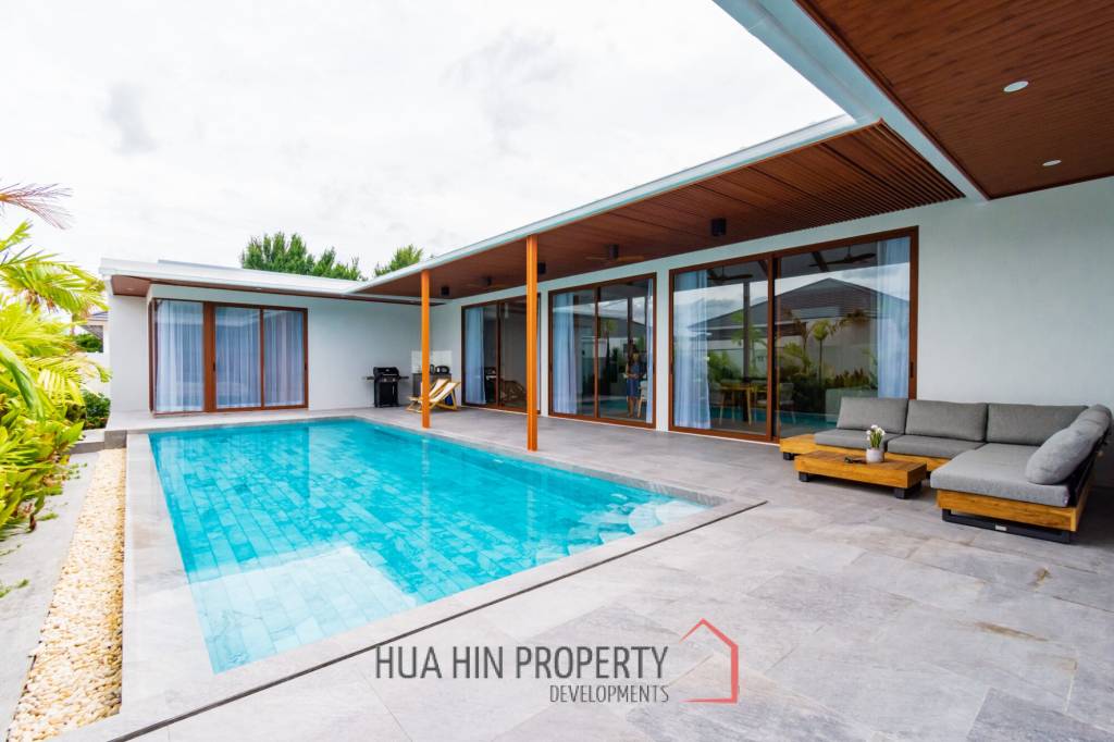 Beautiful luxury pool villa ready to move close to town