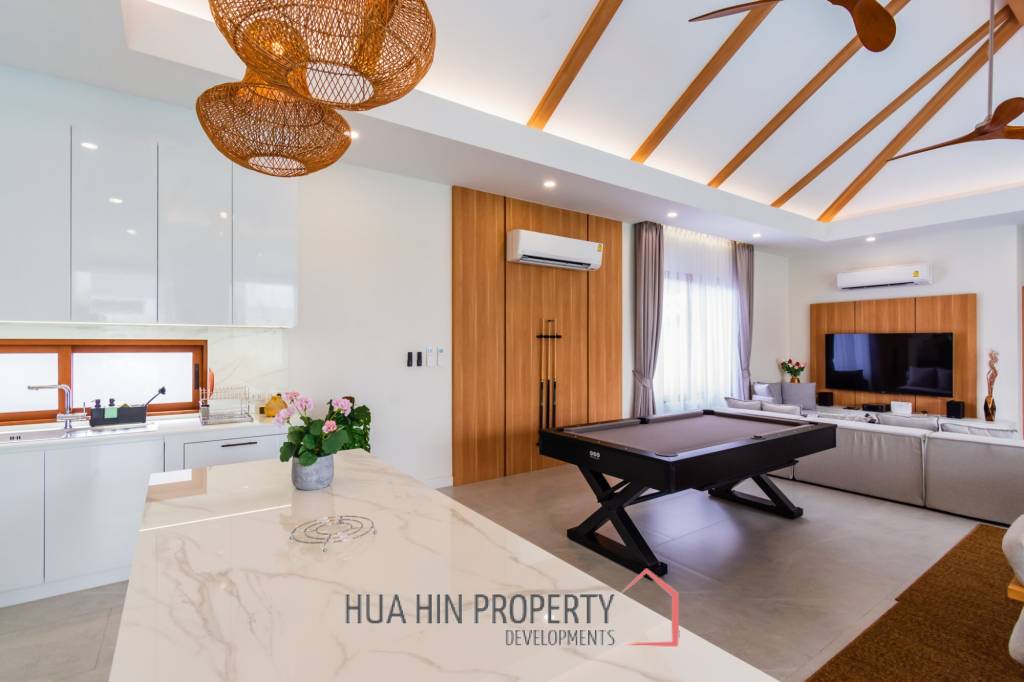 Beautiful luxury pool villa ready to move close to town