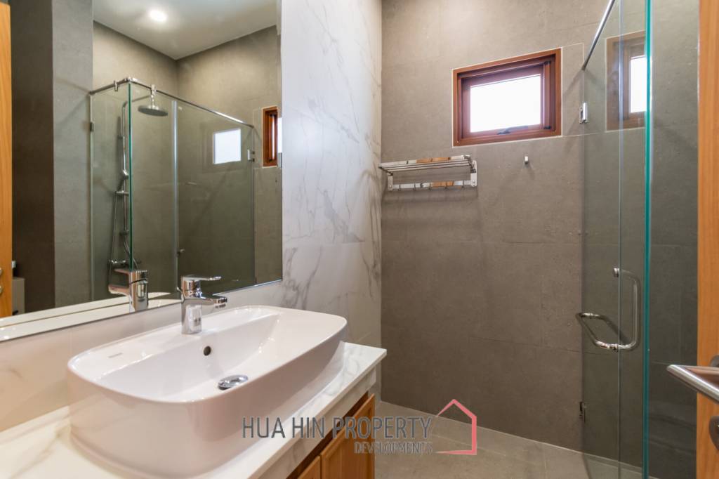 Beautiful luxury pool villa ready to move close to town
