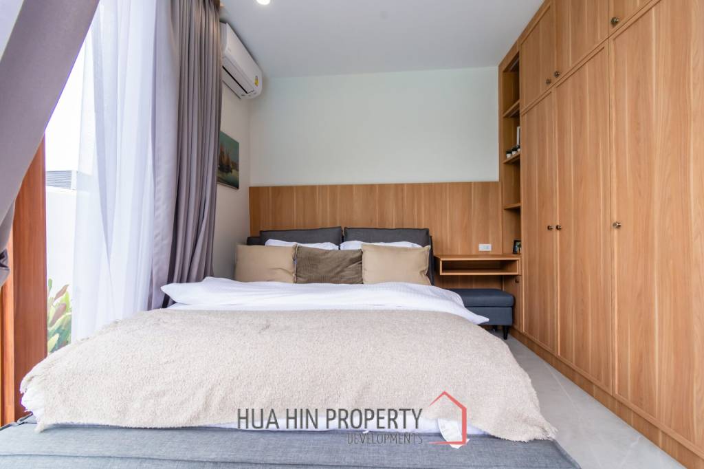 Beautiful luxury pool villa ready to move close to town