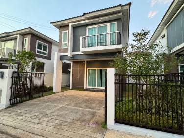 3-Bedroom House For Rent At Supalai Bella Thalang