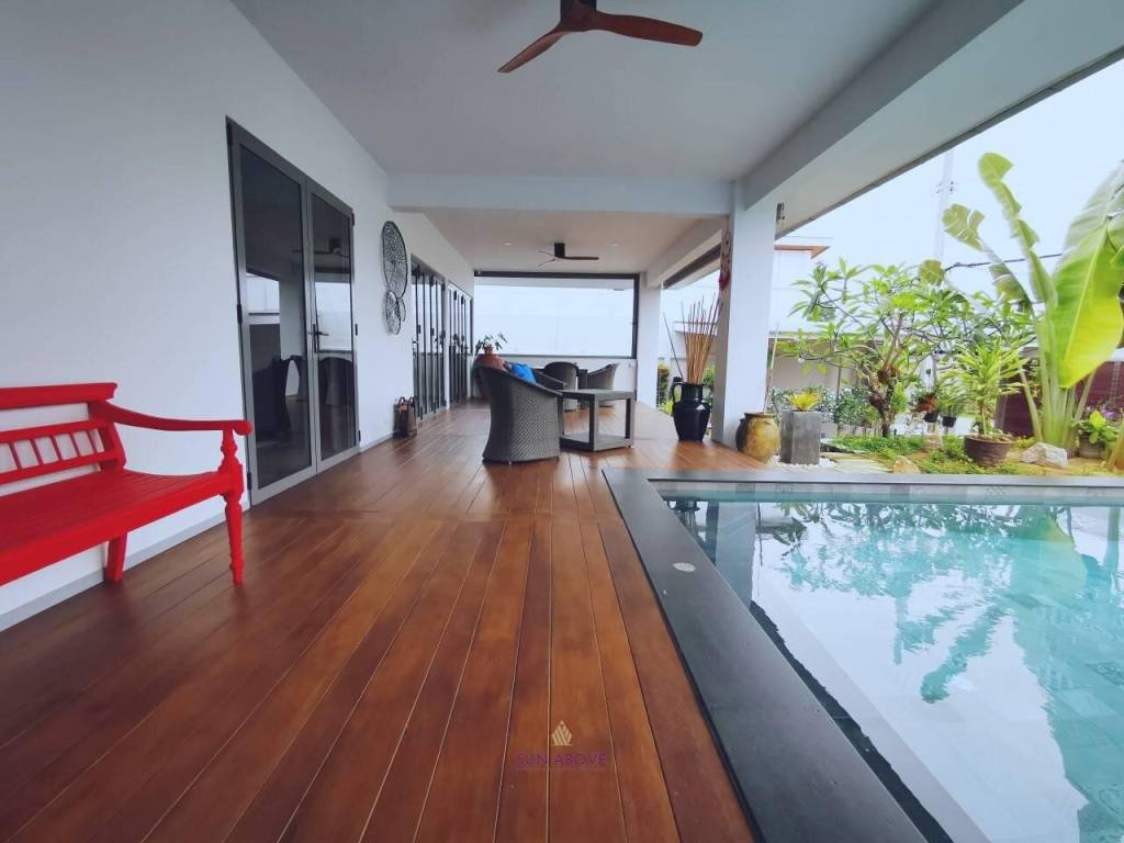 Modern Contemporary Design 3-Bedroom Villa Near Layan Beach