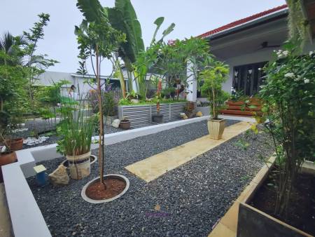 Modern Contemporary Design 3-Bedroom Villa Near Layan Beach