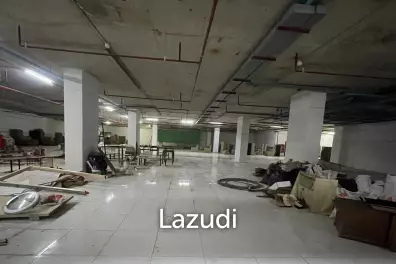 Ultra Luxury Retail Space Near Phromphong BTS Bangkok