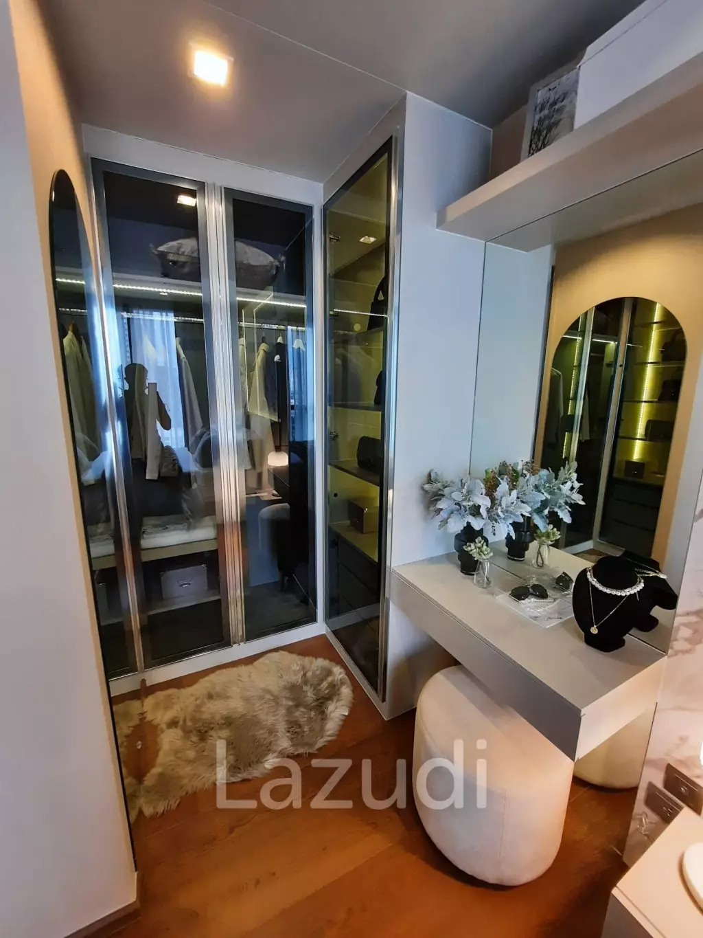 1 Bed 1 Bath 44.48 SQ.M. Ideo Q Sukhumvit 36