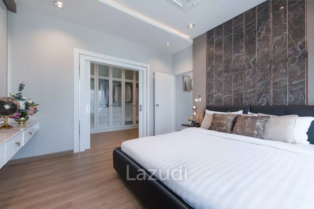 4 Beds 4 Baths 250 SQ.M La Vallee Residence