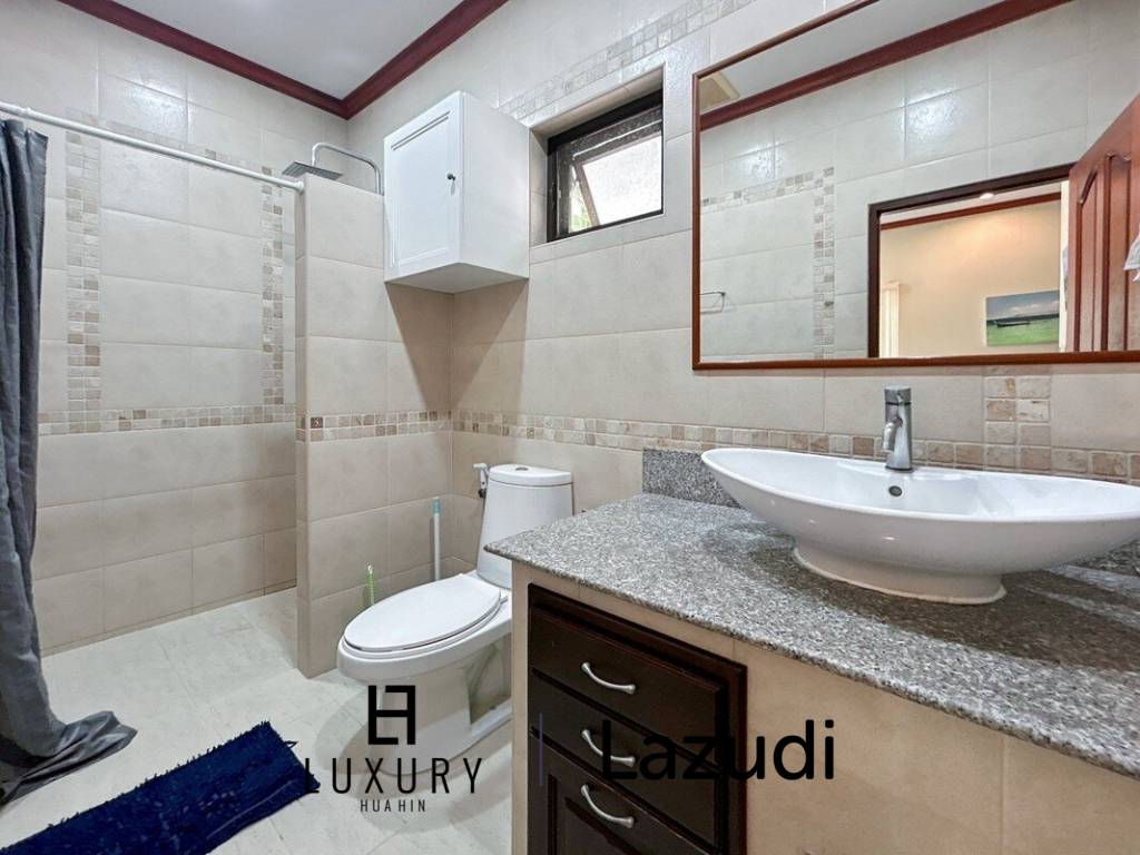 800 metro cuadrado 3 ` 2 Baño Villa de Venta