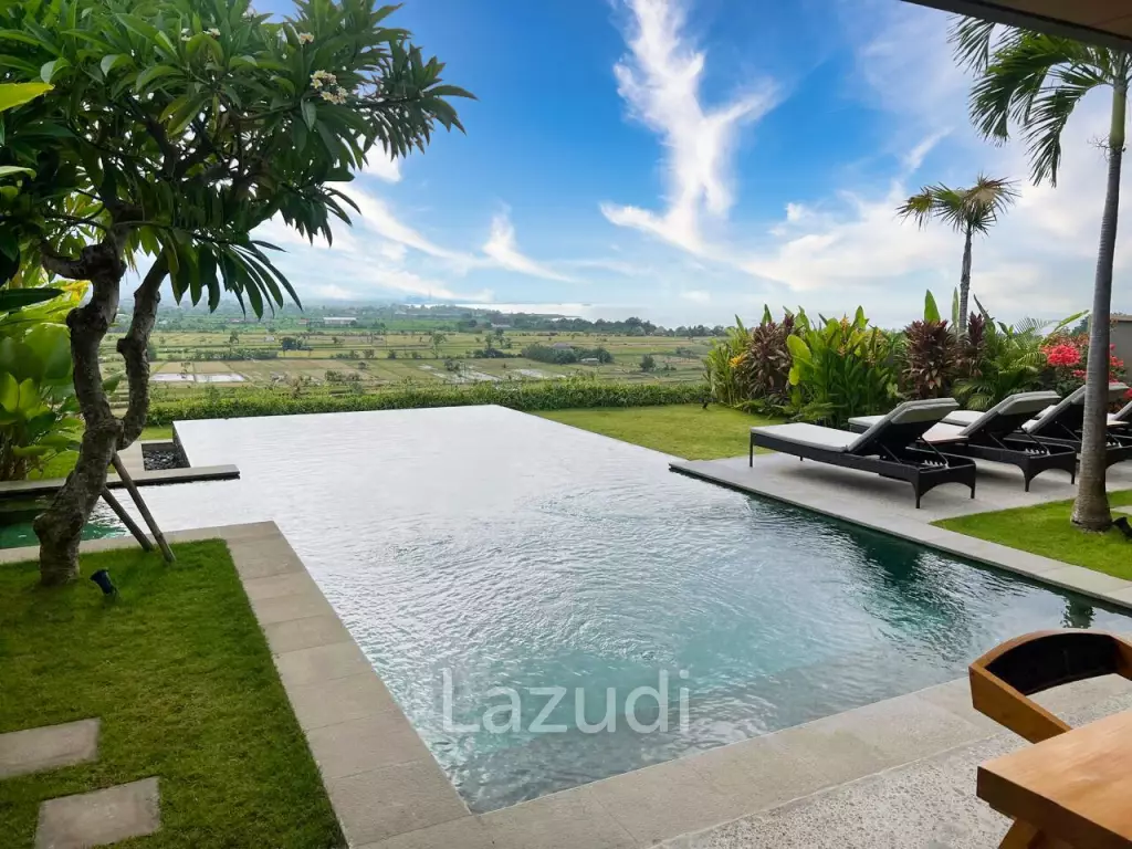 CONTEMPORARY VILLA WITH SPECTACULAR VIEWS IN NORTH BALI