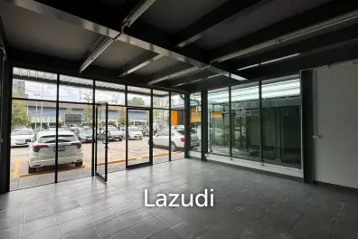Premium Retail space for rent in Rama 4