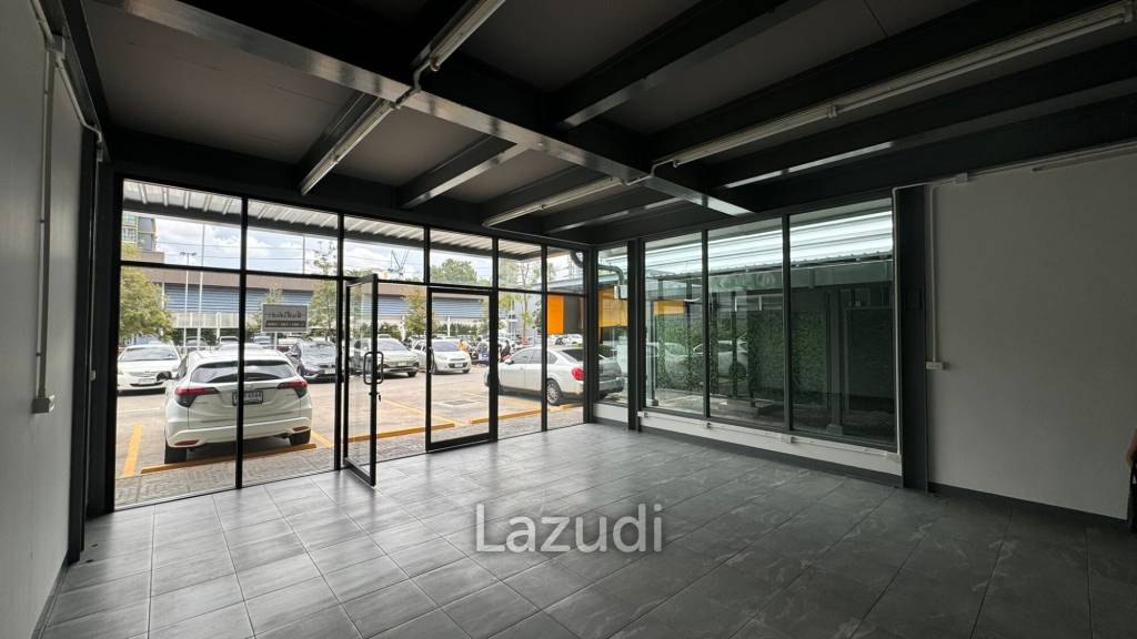 Premium Retail space for rent in Rama 4