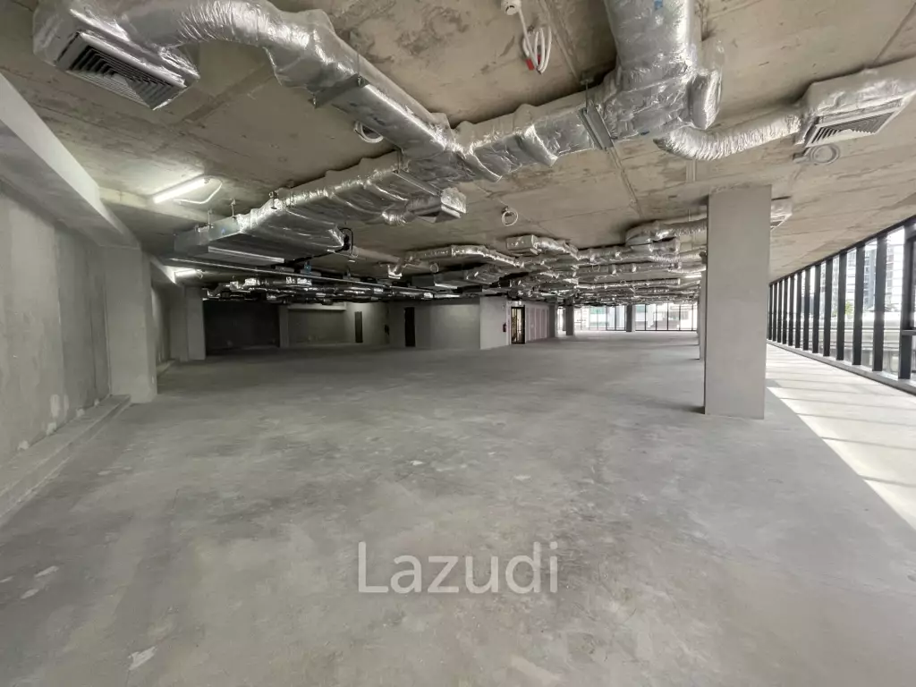 Prime Retail Space on Sukhumvit Road Bangkok