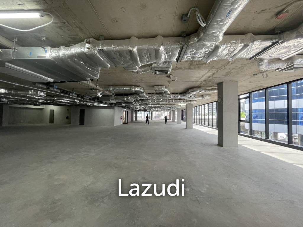 Prime Retail Space on Sukhumvit Road Bangkok