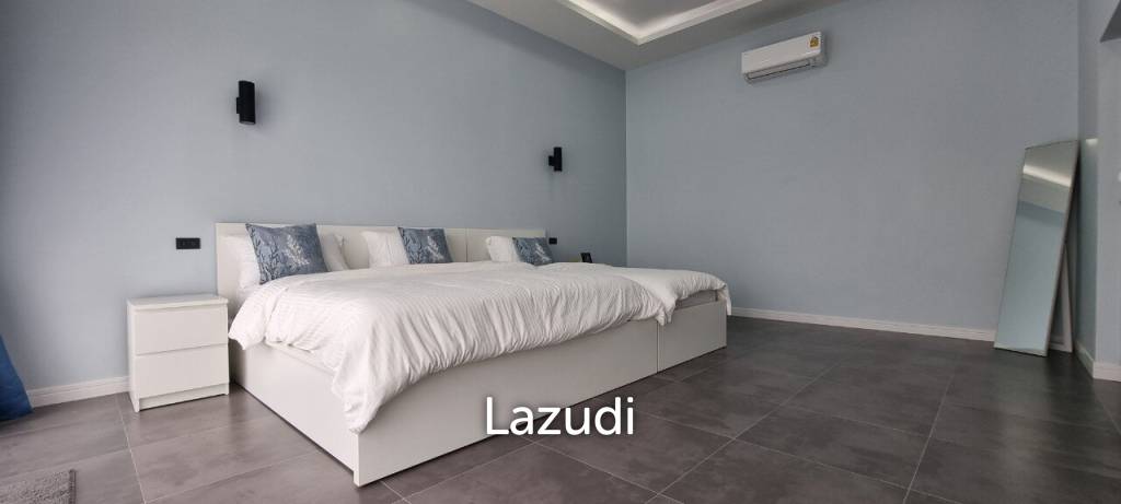 3 Beds 6 Baths 504 SQ.M. Sinthaweesap Village